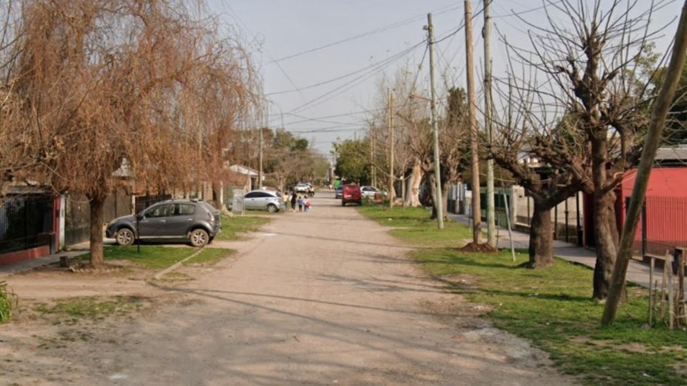 Acá, en este vecindario, se produjo la mortal agresión a disparos.