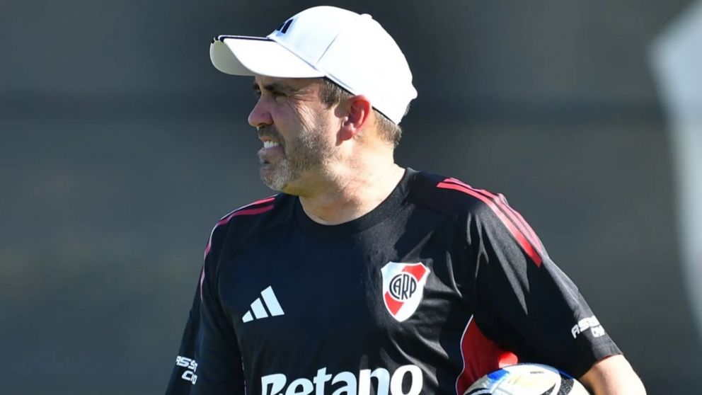 Eduardo Coudet ya tiene en mente el once que quiere para su debut como DT de River.