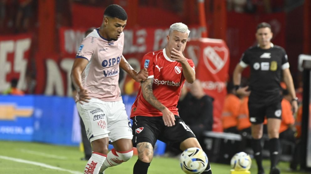 Fue un partido tremendo en el Ricardo Enrique Bochini. Sus futbolistas recibieron los insultos de sus hinchas, los que festejaron el empate ag�nico de Fedorco. 
