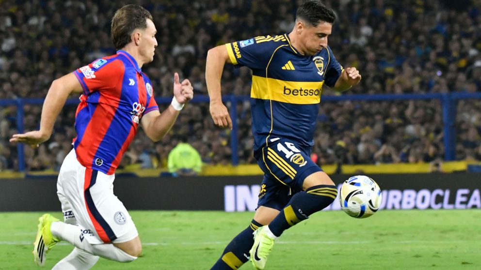 Boca y San Lorenzo empatan en un intenso y entretenido partido en la Bombonera.