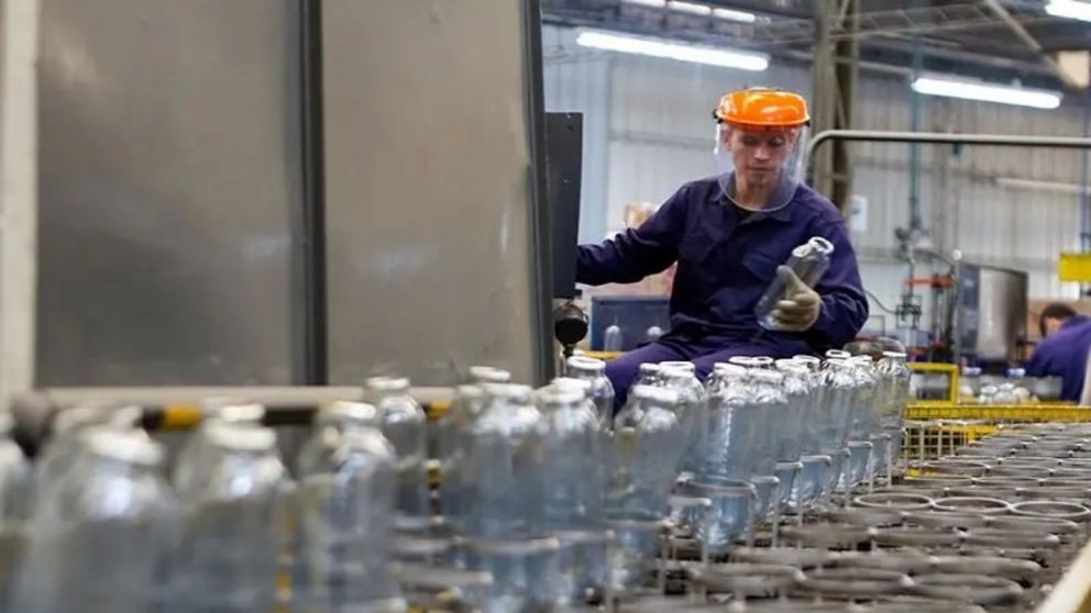 La empresa de termos desvincul� a 170 trabajadores. 