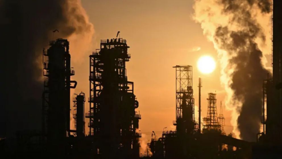 Irán no descarta la idea de arrasar con las instalaciones energéticas de todo Medio Oriente.