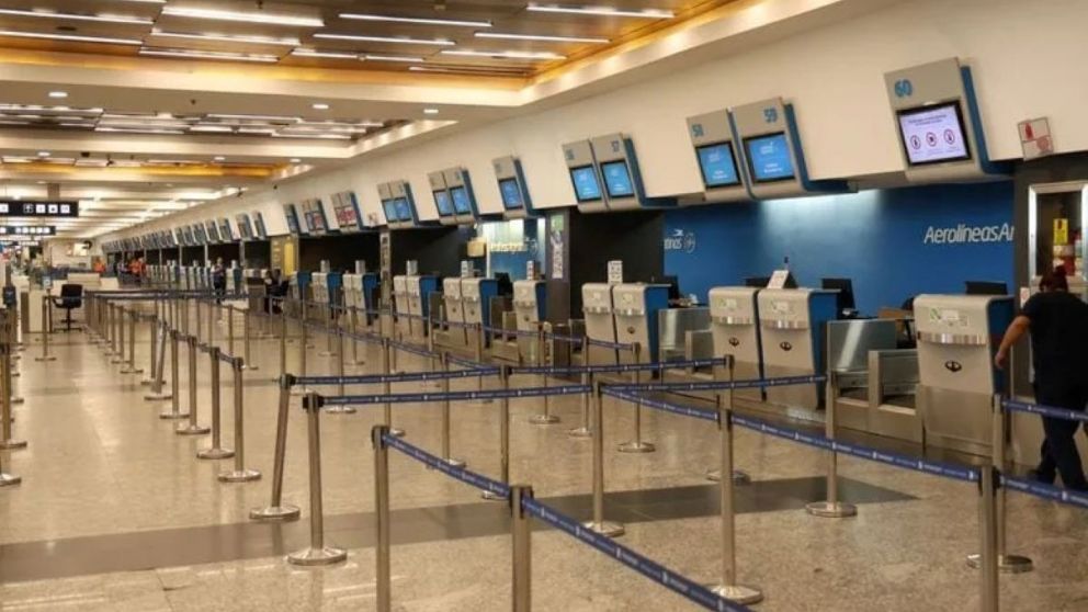El paro de ATE se llevar� a cabo en m�s de 27 aeropuertos de todo el pa�s.