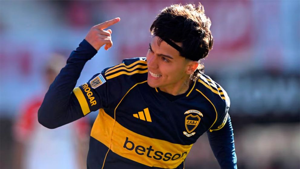 El extremo termina su contrato con el Xeneize a fin de año.