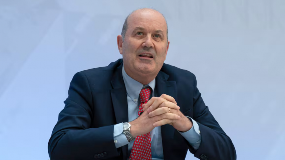 Federico Sturzenegger afirmó que se crearon 400 mil empleos en la era Milei y defendió la gestión económica