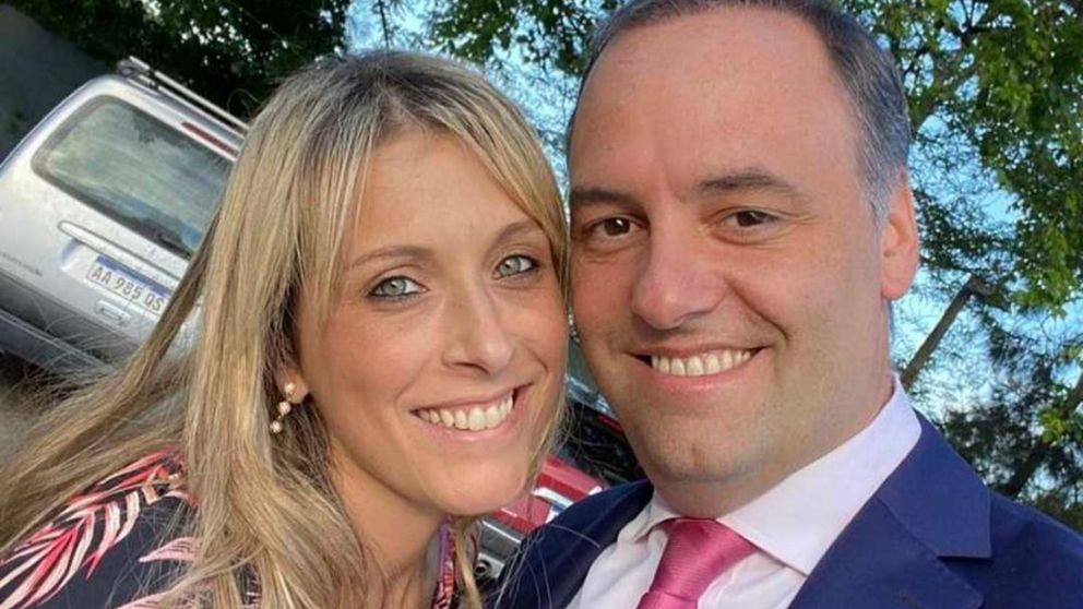 El juez Ariel Lijo pidi� informes sobre los contratos de la consultora de Bettina Angeletti, la esposa de Manuel Adorni.