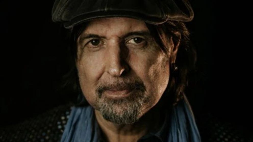 Murió Phil Campbell, histórico guitarrista de Motörhead, a los 64 años.