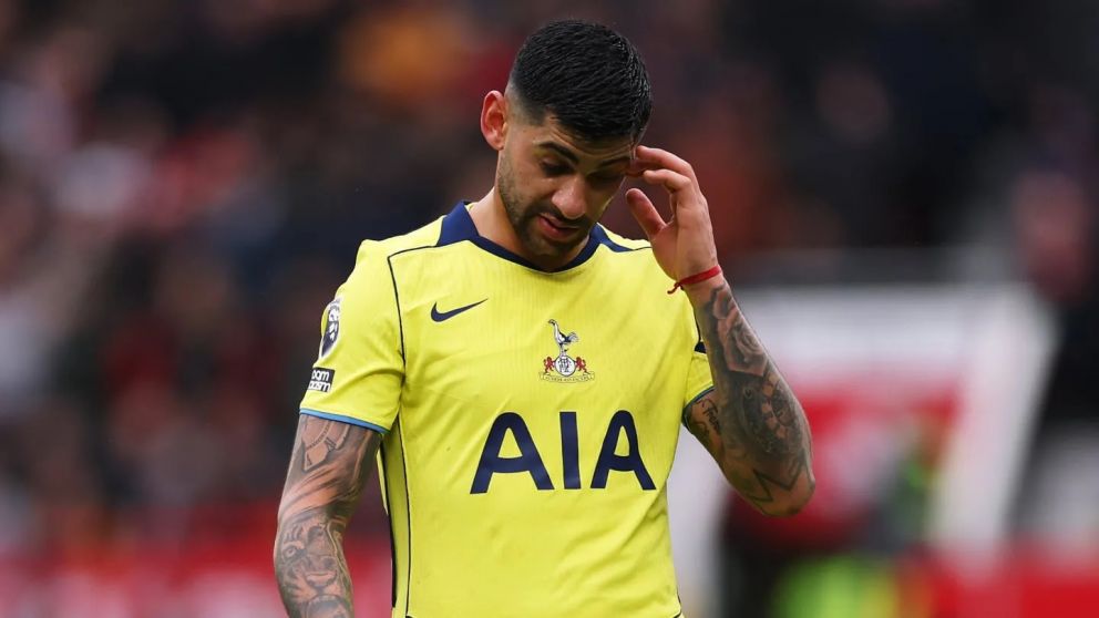 Uno de los referentes del elenco capitalino no pudo jugar ante Liverpool. Al Tottenham se le viene una semana clave, con cruces importantes por Champions League y Premier League.