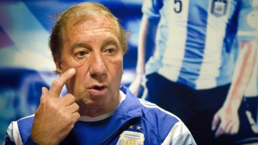 Carlos Bilardo, entrenador de la Selección Argentina.