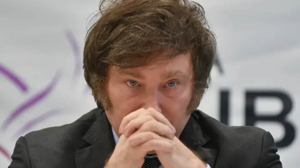 Javier Milei se aferra al ajuste y entra en terreno hostil.