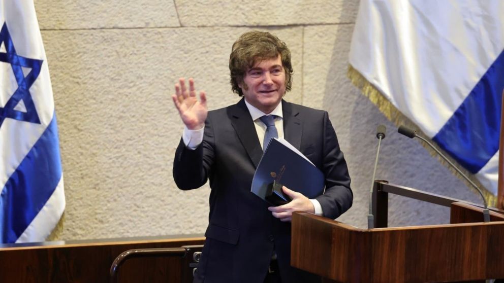 Milei asistirá al homenaje a las víctimas del ataque ocurrido el 17 de marzo de 1992.