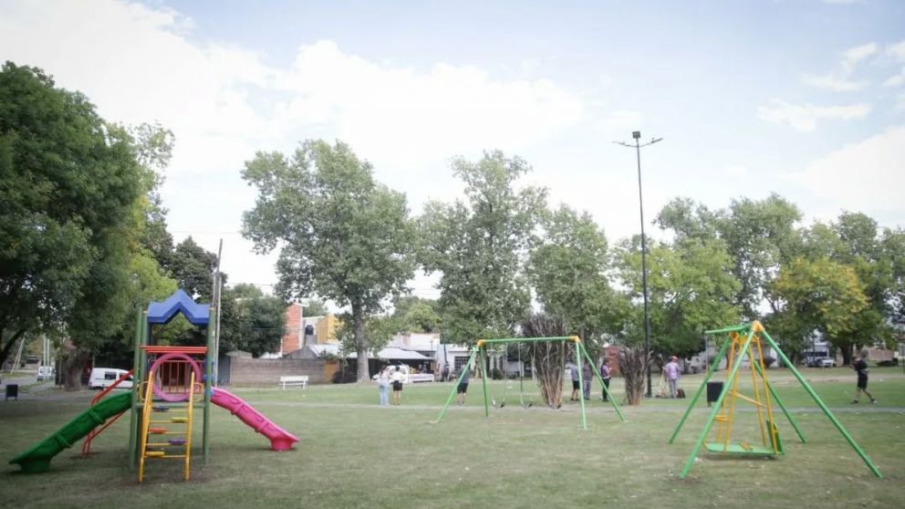 Puesta en valor de una nueva plaza en Quilmes: dónde y los trabajos que se hicieron
