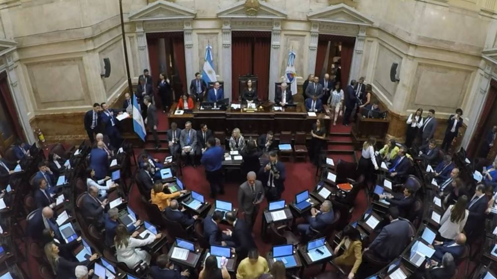 Una sesi�n especial fue convocada para el jueves en el Senado. 