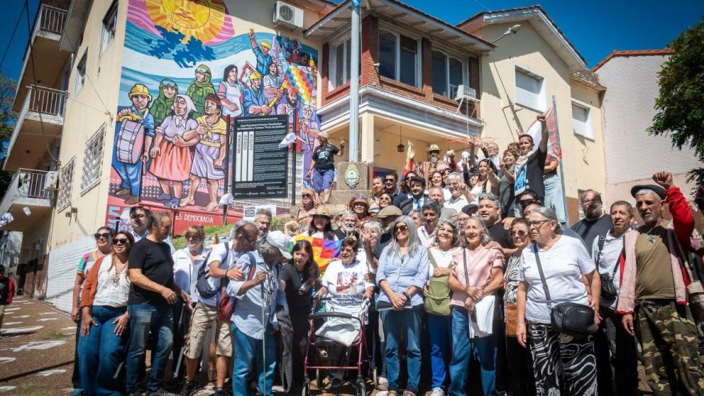 A 50 años del golpe, inauguran un impactante mural en el ex Pozo de Quilmes