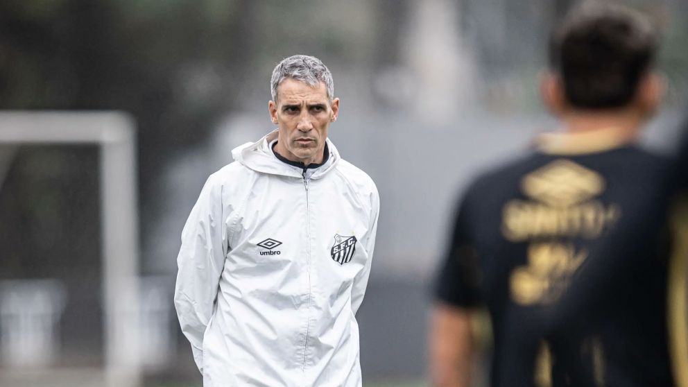 Vojvoda fue despedido y Neymar ya tiene nuevo DT en Santos