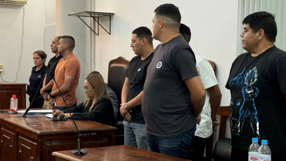 Cuatro policías fueron condenados a 10 años de prisión por la muerte de Lautaro Rosé.