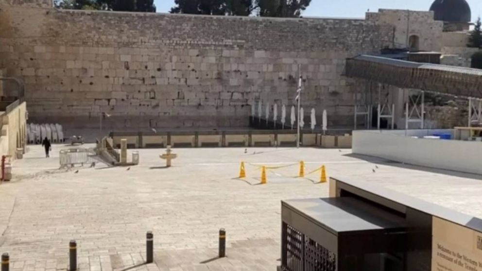 ¡VIDEO! Con un misil, Irán casi destruye el Muro de los Lamentos.