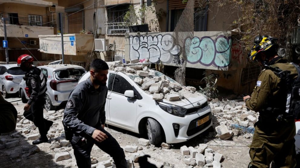 Ir�n volvi� a atacar a Israel: hay 15 nuevos heridos (Reuters).