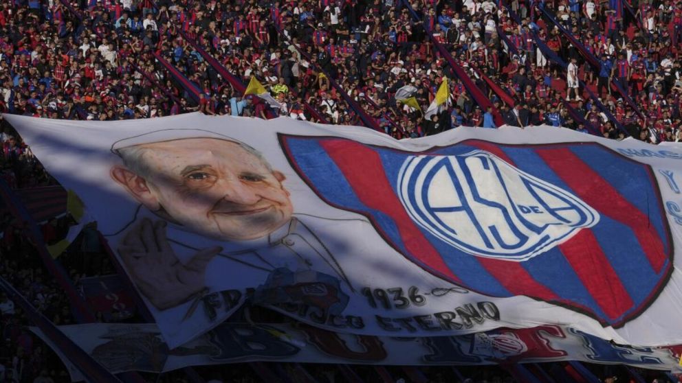 San Lorenzo est� pr�ximo a confirmar la llegada de un nuevo DT, tras haber echado a Dami�n Ayude. 