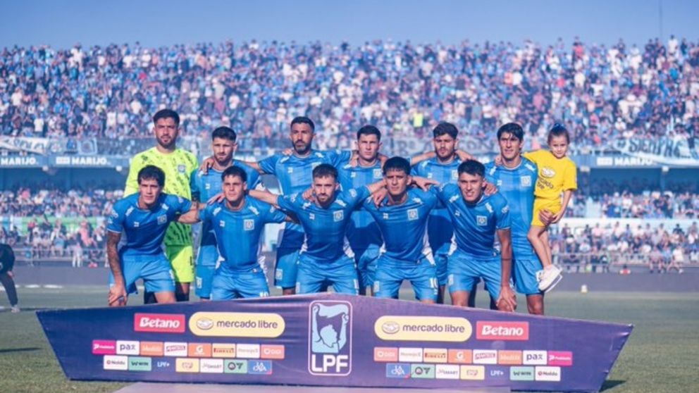 El León del Imperio casi celebra un gol ante River, pero el VAR lo privó de lo que hubiese sido una fiesta en Río Cuarto.