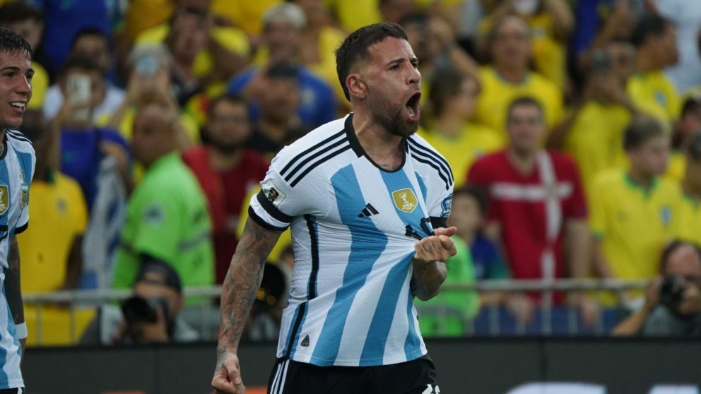 Otamendi había sido expulsado ante Ecuador en las Eliminatorias.