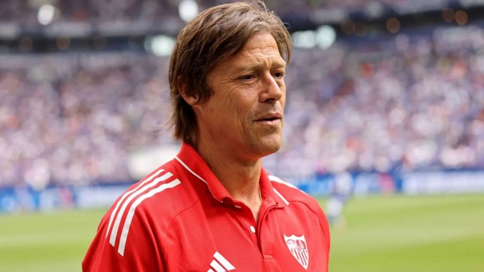 Matías Almeyda dejó de ser el entrenador de Sevilla.