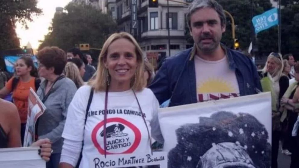 Cuando su madre fue secuestada, Bárbara tenía 9 años, y su hermano Camilo, 4.