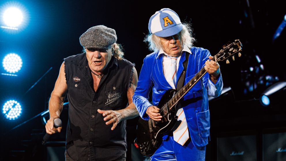 AC/DC hizo vibrar River: Brian Johnson y Angus Young lideraron un regreso demoledor en Buenos Aires