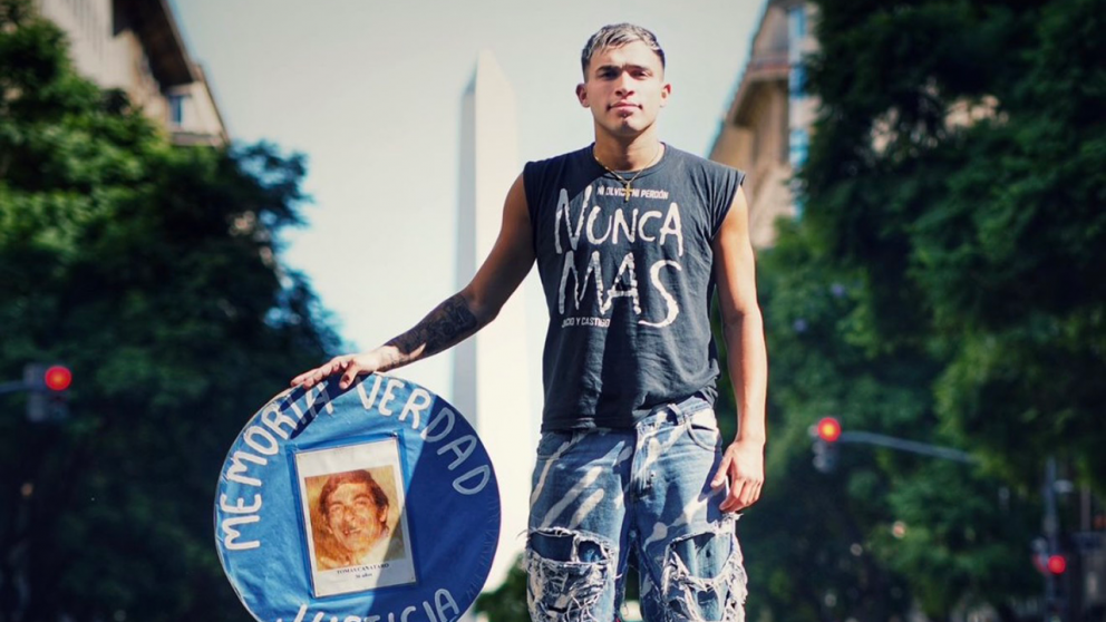 A 50 años del golpe, Rocco Gang marchó por la Memoria junto a su padre en Buenos Aires