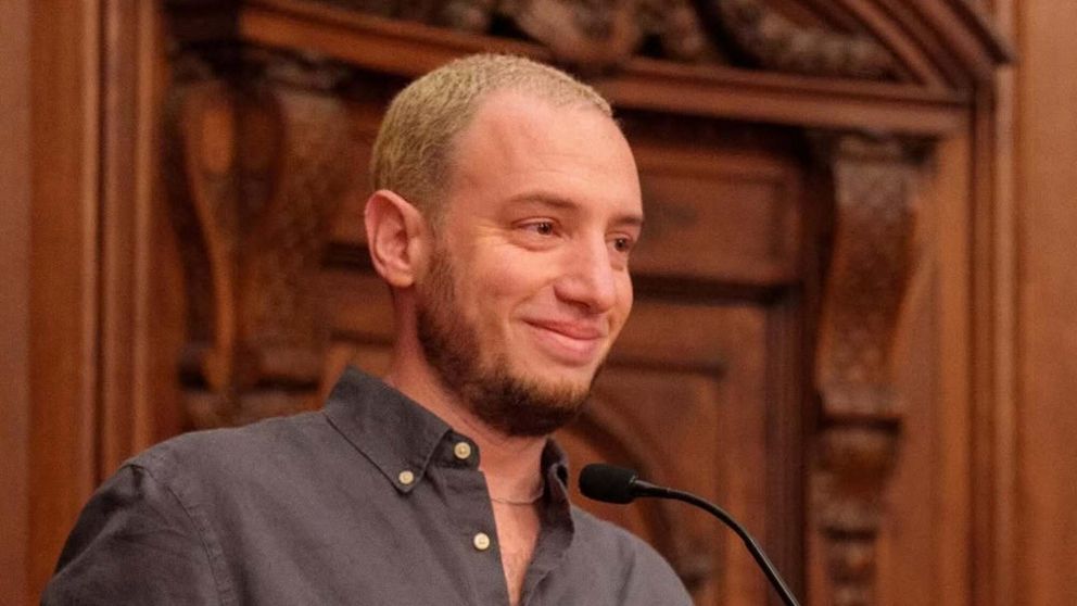 Martín Rechimuzzi: del prestigio teatral al streaming, rechazando invitaciones por su agenda completa