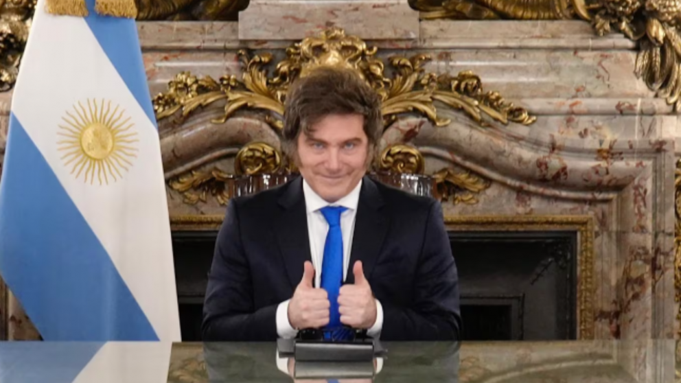 El Gobierno anuncia una cadena nacional sorpresa: será a las 19