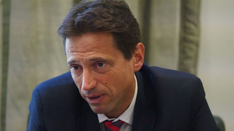 El ex dirigente del Cicl�n neg� haber negociado con el empresario.