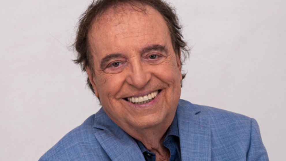 Dyango presenta su �lbum en vivo "Un poco m�s" y anuncia una gira internacional con show en el Gran Rex