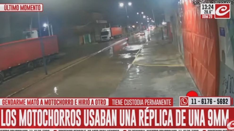 El gendarme se habría resistido a un robo de motochorros.