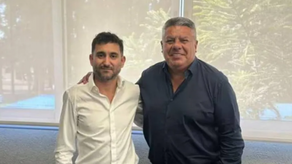  Ariel Vallejo, due�o de la empresa Sur Finanzas, y el presidente de la AFA, Claudio "Chiqui" Tapia.