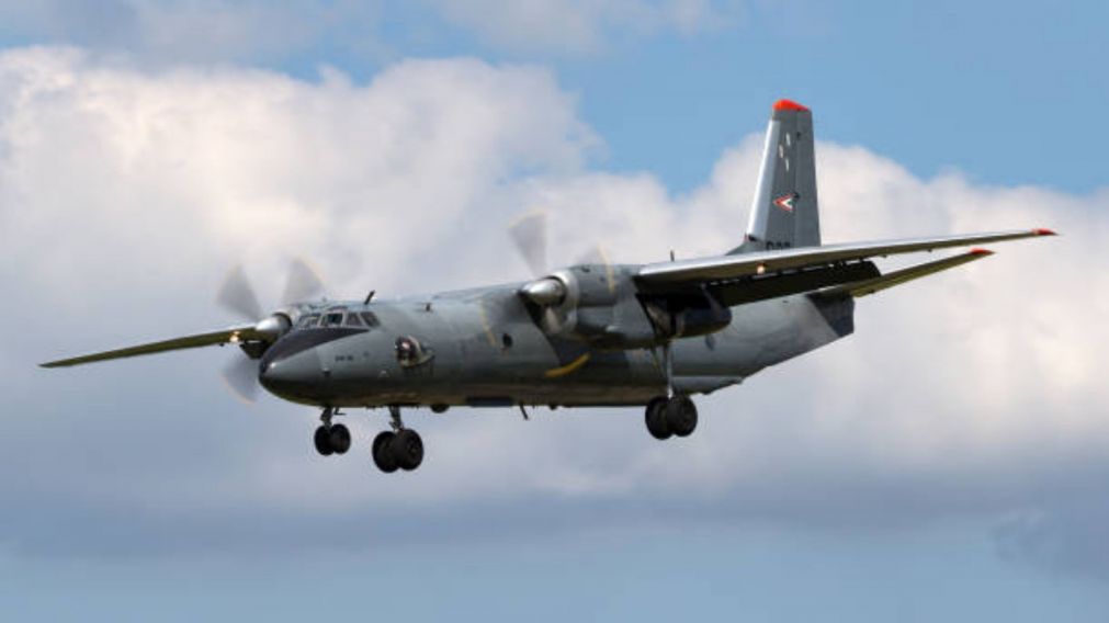 Rusia descartó que un ataque enemigo al avión militar.