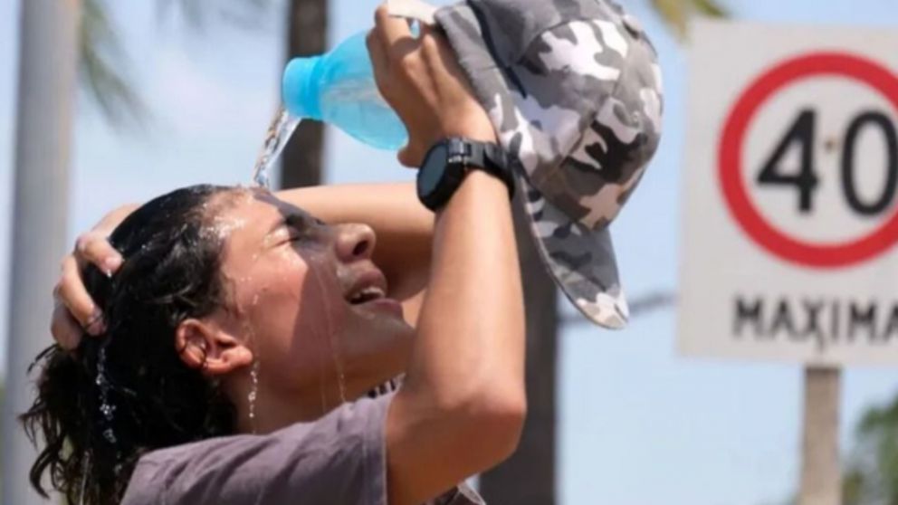 Se esperan varias semanas con este "calor atípico" en nuestro país (imagen ilustrativa).