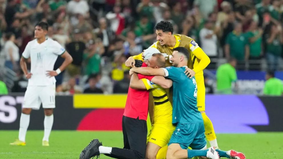 El festejo de los jugadores de Irak tras confirmar su vuelta a un Mundial.