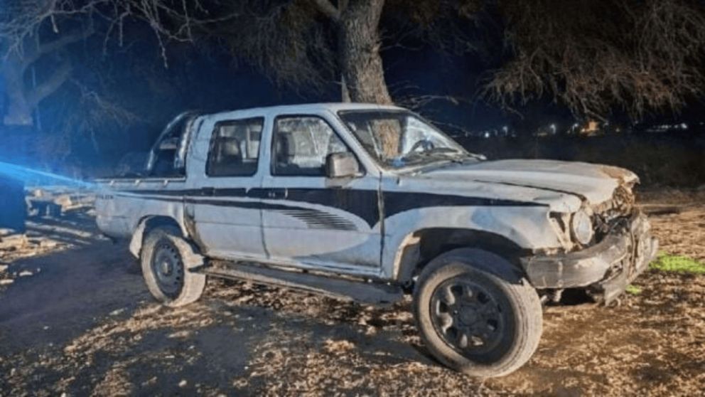 La camioneta implicada en la tragedia fatal.