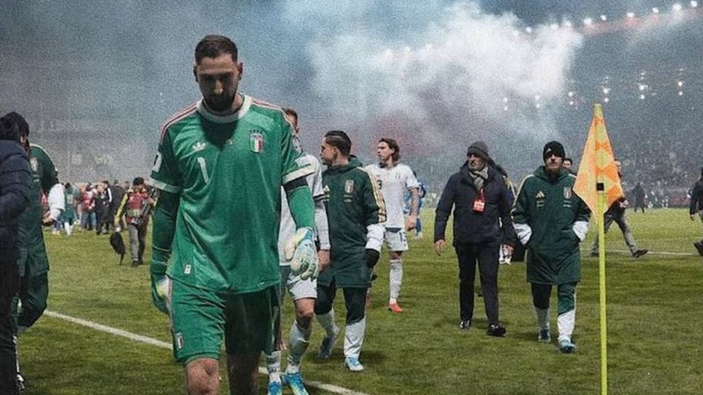 Italia volvió a quedarse fuera de un Mundial y desde el Gobierno están que explotan por el dramático presente futbolístico.
