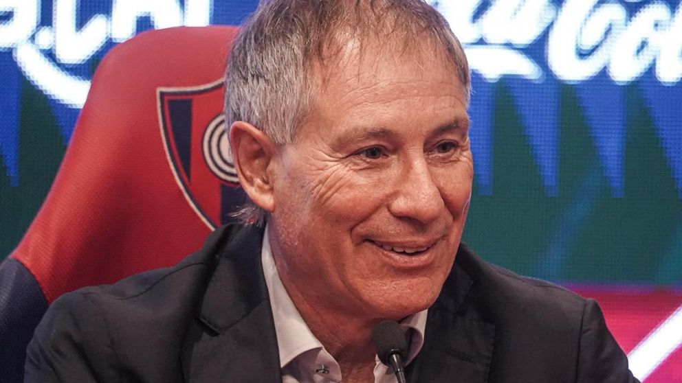 Ariel Holan fue presentado en Cerro Porteño y ya piensa en la Copa Libertadores: "Vamos a dar batalla..."
