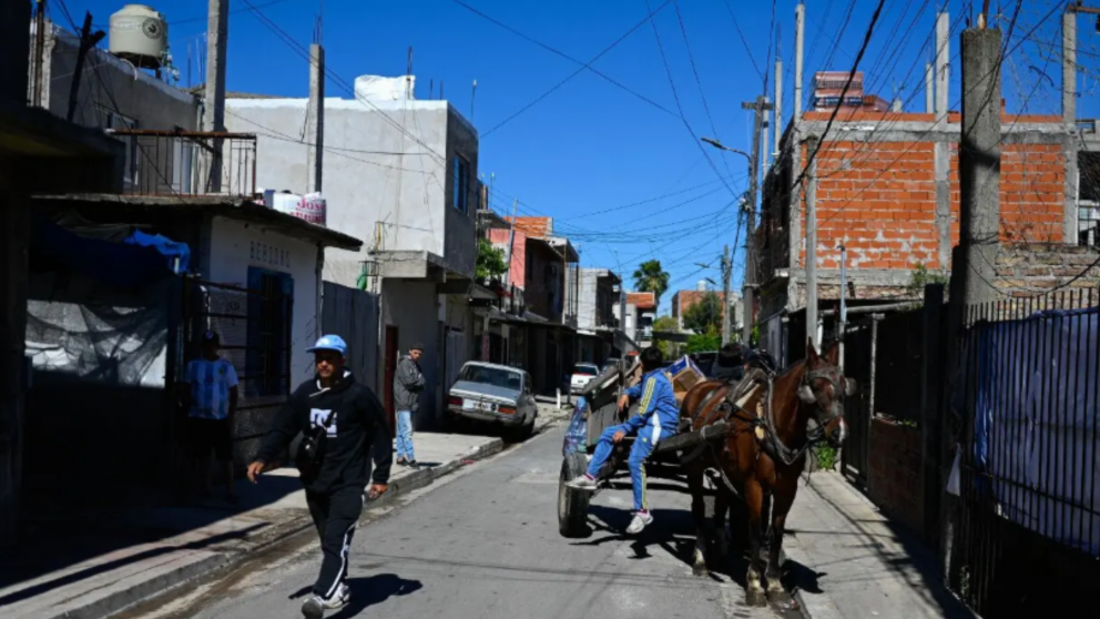 La UCA cuestionó que la pobreza haya bajado: "La canasta no refleja adecuadamente los gastos actuales"