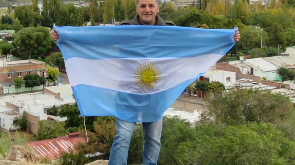 Ceballos debe ser sometido a una intervención en el corazón y espera un donante.