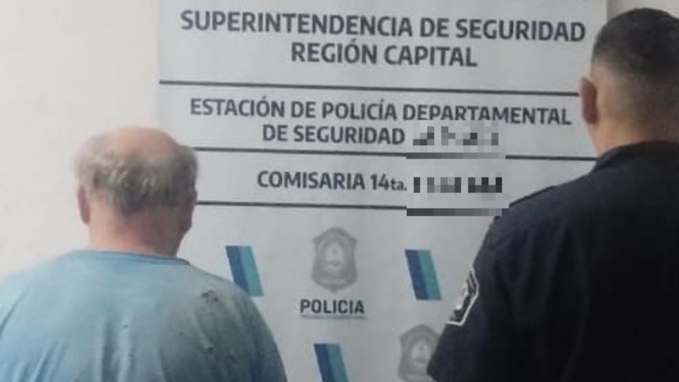 Rescataron a un nene autista que estaba encerrado en una jaula por su propio padre