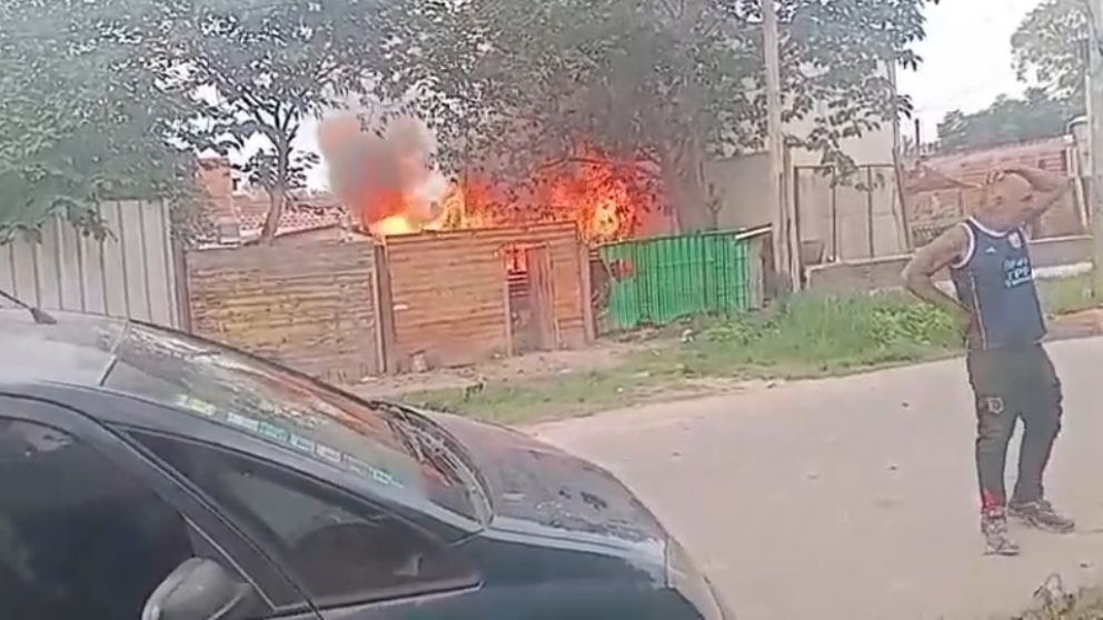 Incendio en Solano: una familia lo perdi� todo y piden ayuda solidaria
