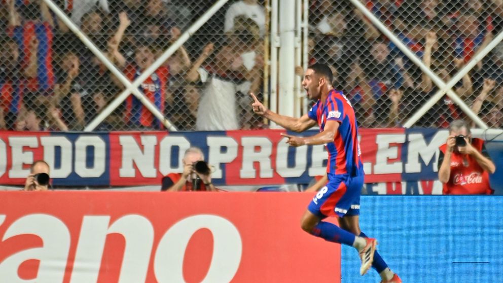 Con un gol de Insaurralde, San Lorenzo supera a Estudiantes en el Bajo Flores.