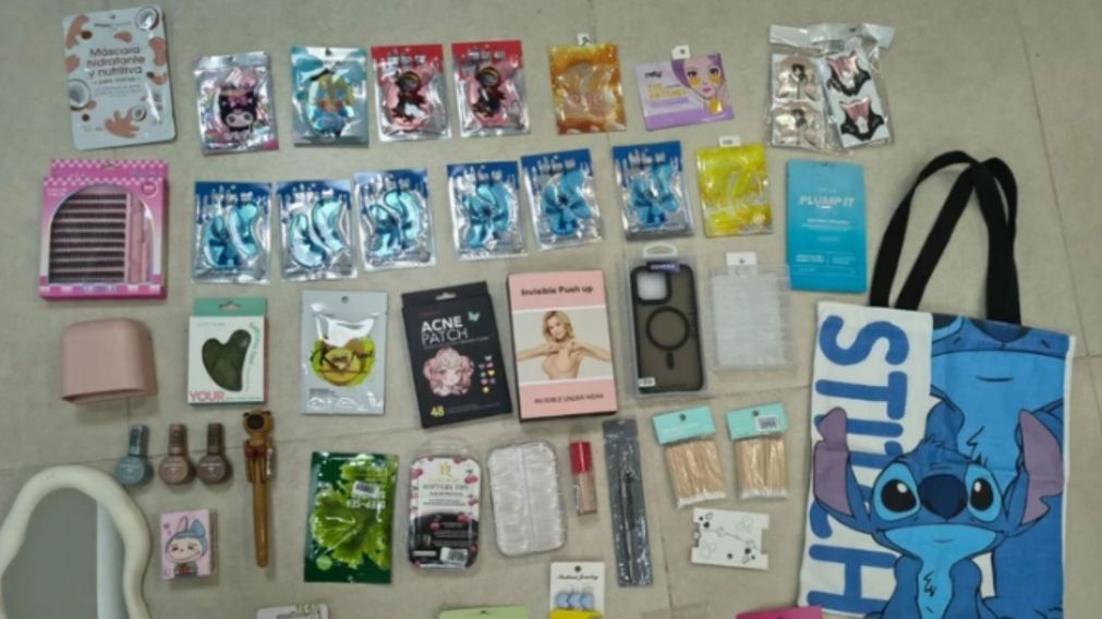 La mercadería que intentaron robar las "mecheras" (Gentileza 0223).