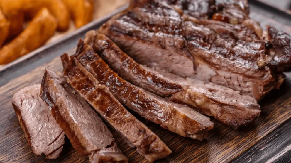 Un manjar para la parrilla: El corte jugoso y tierno que se volvió el favorito de los asadores.