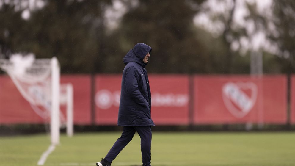 Gustavo Quinteros pierde a una pieza clave para el pr�ximo partido ante Boca.