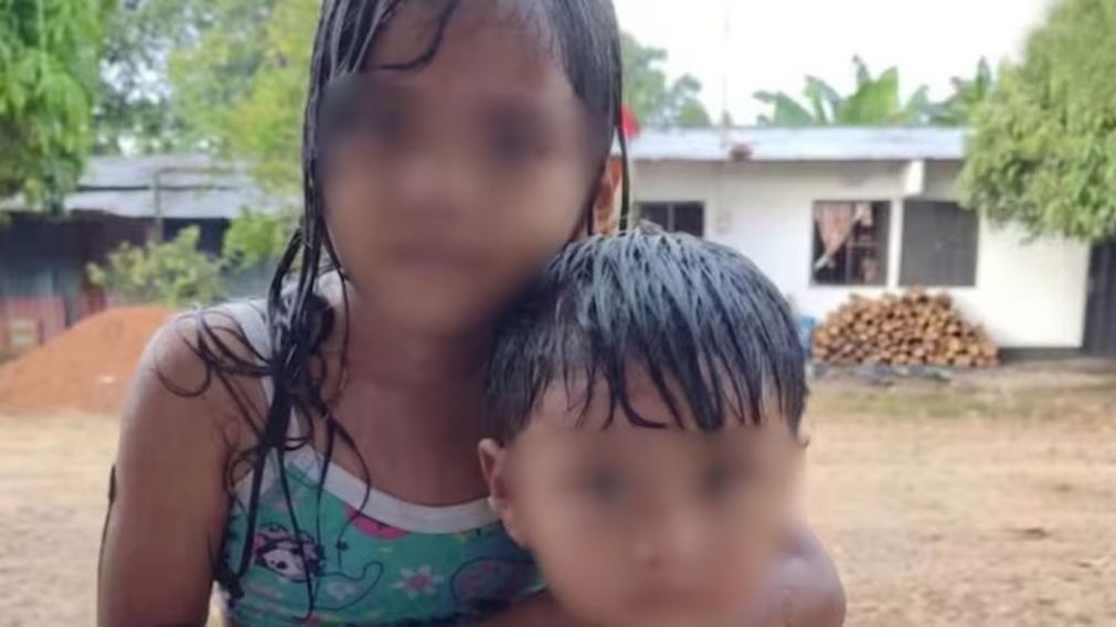 Dos hermanos de 8 y 5 años murieron tras quedar atrapados en un freezer mientras jugaban a las escondidas (Imagen Voces Urbanas).
